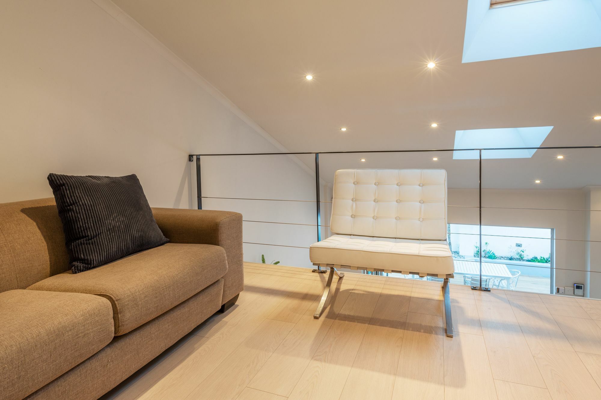 Aandbloem Apartment